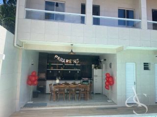 Casa 5 Quartos Porteira Fechada no Centro de Lauro de Freitas – 370m²