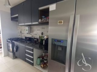 Alugo apartamento com 2 suítes em Stella Maris