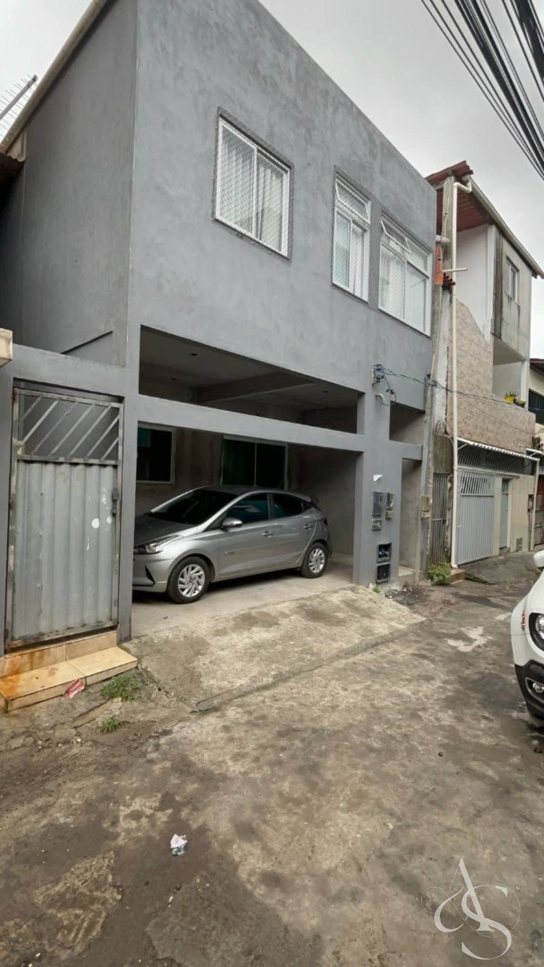 Apartamento 2/4 com Suíte – 1º Andar – Vida Nova – R$ 300.000