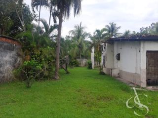 Casa Estilo Sítio com 1.000m², Piscina e Anexo – Condomínio Chácaras do Jauá – R$ 470.000