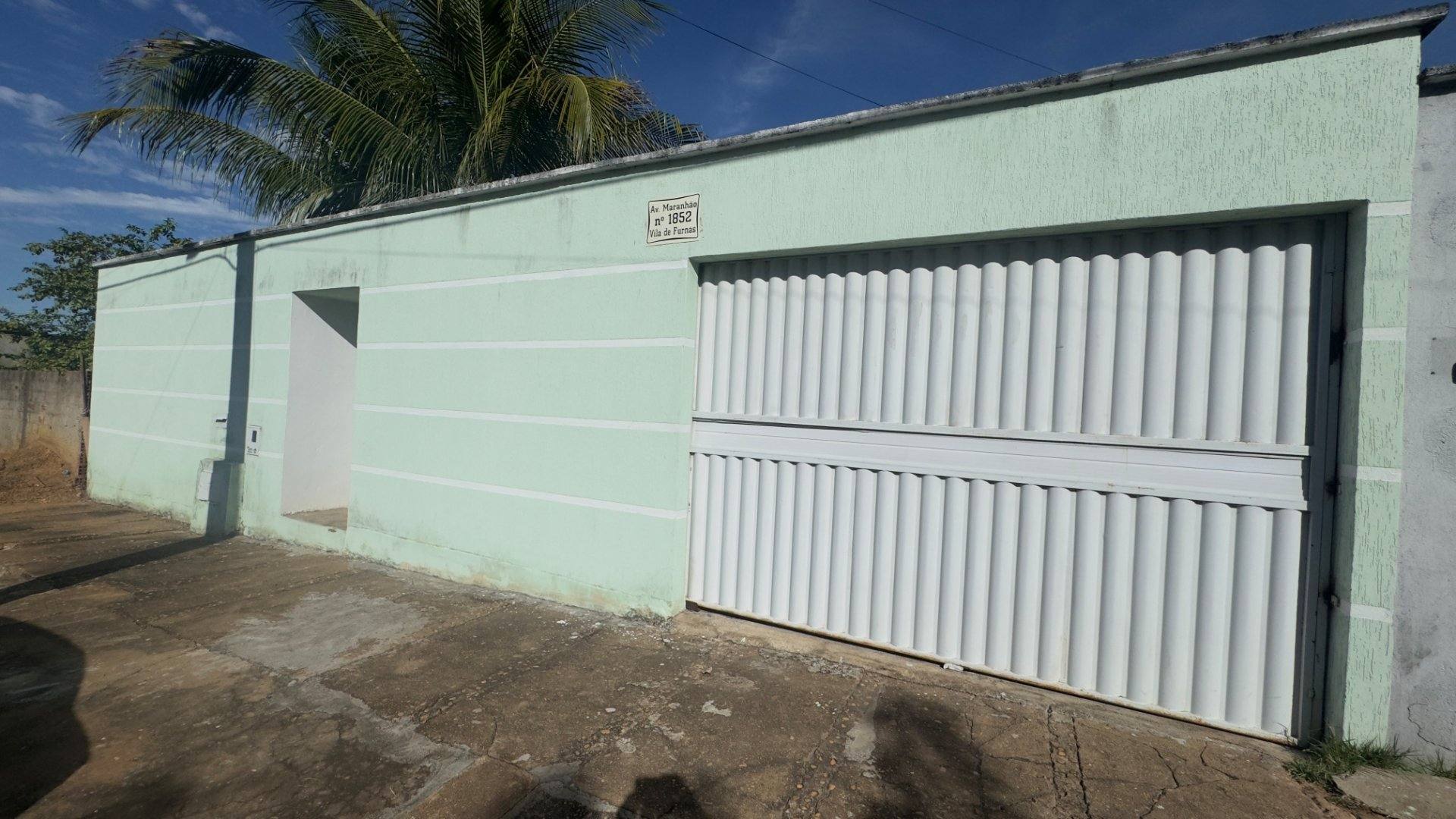 CASA DE MADEIRA NA VILA DE FURNAS