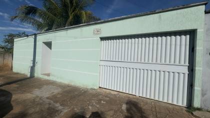 CASA DE MADEIRA NA VILA DE FURNAS