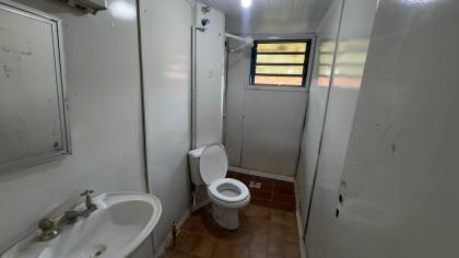 CASA DE MADEIRA NA VILA DE FURNAS