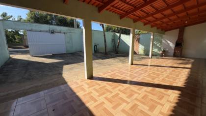 CASA DE MADEIRA NA VILA DE FURNAS