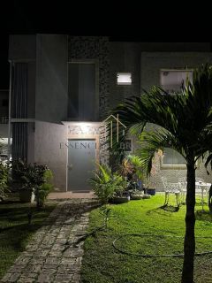 Ampla Casa em Condomínio à Venda – 4 Quartos, 3 Suítes – Próximo à Estrada do Coco | Abrantes