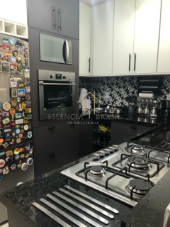 EXCELENTE CASA DUPLEX 3 quartos a 650 metros da Praia de Ipitanga