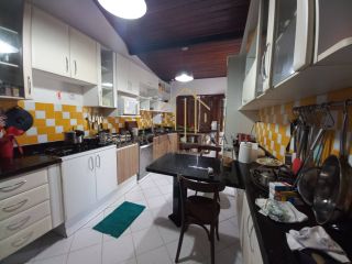 EXCELENTE CHÁCARA com 6.427 m² de área verde, em Cassange, divisa de Salvador e Lauro de Freitas