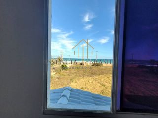 EXCELENTE CASA TRIPLEX em Condomínio na Praia do Flamengo, em Stella Maris