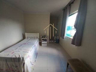 EXCELENTE CASA DUPLEX com 4 suítes em Condomínio, no Caji