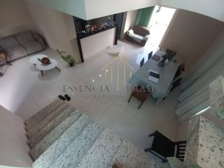 EXCELENTE CASA DUPLEX com 4 suítes em Condomínio, no Caji