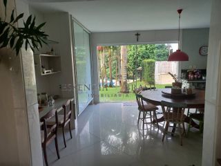 EXCELENTE CASA DUPLEX em Condomínio Clube, em Lauro de Freitas