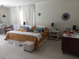 EXCELENTE CASA DUPLEX em Condomínio Clube, em Lauro de Freitas