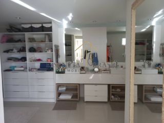 EXCELENTE CASA DUPLEX em Condomínio Clube, em Lauro de Freitas