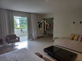 EXCELENTE CASA DUPLEX em Condomínio Clube, em Lauro de Freitas