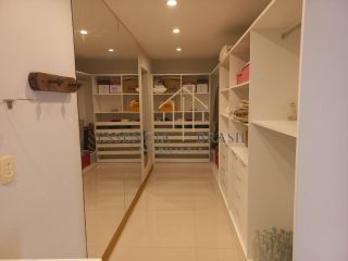 EXCELENTE CASA DUPLEX em Condomínio Clube, em Lauro de Freitas