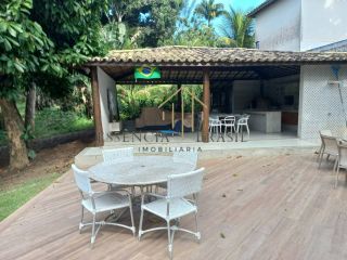 EXCELENTE CASA DUPLEX em Condomínio Clube, em Lauro de Freitas