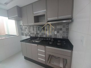 EXCELENTE CASA DUPLEX  a 5 minutos da Praia de Ipitanga