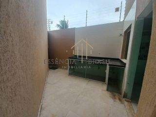 EXCELENTE CASA DUPLEX  a 5 minutos da Praia de Ipitanga