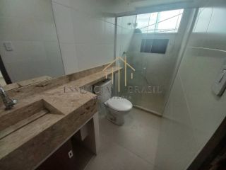 EXCELENTE CASA DUPLEX  a 5 minutos da Praia de Ipitanga