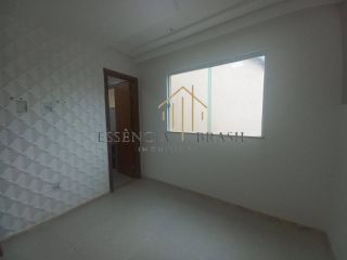 EXCELENTE CASA DUPLEX  a 5 minutos da Praia de Ipitanga