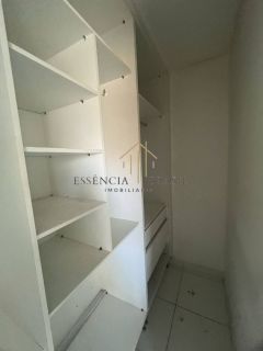 ÓTIMA CASA TRIPLEX 5 quartos a 600 metros da Praia de Ipitanga