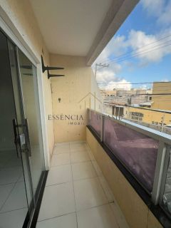 ÓTIMA CASA TRIPLEX 5 quartos a 600 metros da Praia de Ipitanga