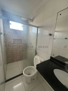 ÓTIMA CASA TRIPLEX 5 quartos a 600 metros da Praia de Ipitanga