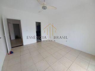 EXCELENTE CASA TRIPLEX com 4 suítes em condomínio, no Caji