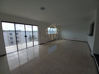 EXCELENTE CASA TRIPLEX com 4 suítes em condomínio, no Caji