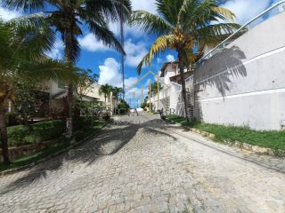 EXCELENTE CASA TRIPLEX com 4 suítes em condomínio, no Caji