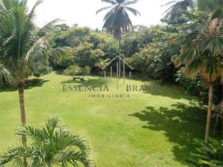 EXCELENTE CASA TRIPLEX, 4 suítes em Condomínio Clube, em Lauro de Freitas