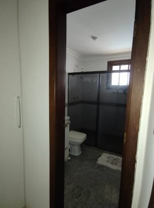 CASA SOLTA  4/4 VILAS DO ATLÂNTICO