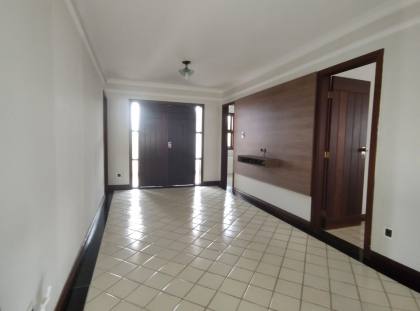 CASA SOLTA  4/4 VILAS DO ATLÂNTICO