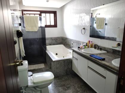 CASA SOLTA  4/4 VILAS DO ATLÂNTICO