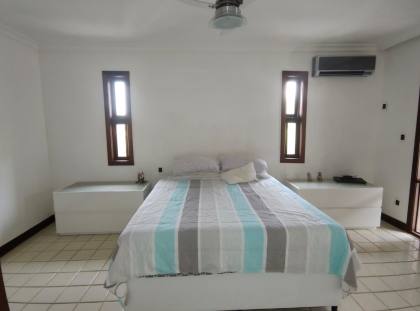 CASA SOLTA  4/4 VILAS DO ATLÂNTICO