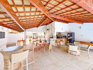 Apartamento Belíssimo totalmente mobiliado, 3 suítes na belíssima praia de Guarajuba