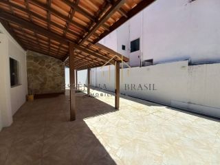 EXCELENTE CASA de condomínio, recém reformada em Vilas do Atlântico