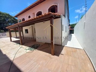 EXCELENTE CASA de condomínio, recém reformada em Vilas do Atlântico