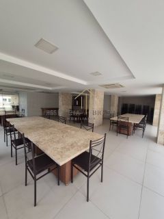 EXCELENTE APARTAMENTO, 3 QUARTOS, NASCENTE COM VISTA PARA O MAR NA PITUBA