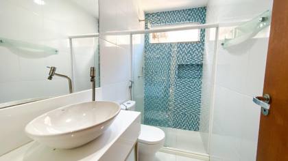 ALUGUEL CASA 4/4 CONDOMÍNIO BURAQUINHO -LAURO DE FREITAS
