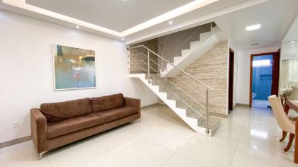 ALUGUEL CASA 4/4 CONDOMÍNIO BURAQUINHO -LAURO DE FREITAS