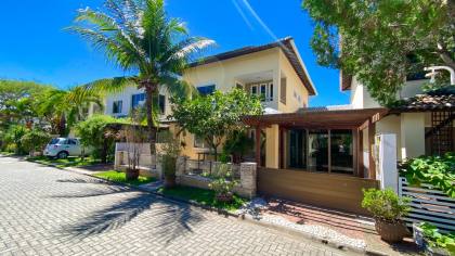 ALUGUEL CASA 4/4 CONDOMÍNIO BURAQUINHO -LAURO DE FREITAS