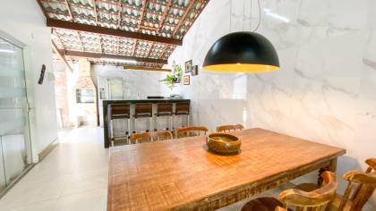 ALUGUEL CASA 4/4 CONDOMÍNIO BURAQUINHO -LAURO DE FREITAS