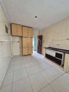 ESPAÇOSO APARTAMENTO - 3 QUARTOS - VISTA MAR - ANDAR ALTO - PITUBA