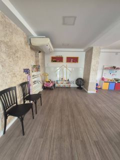 ESPAÇOSO APARTAMENTO - 3 QUARTOS - VISTA MAR - ANDAR ALTO - PITUBA