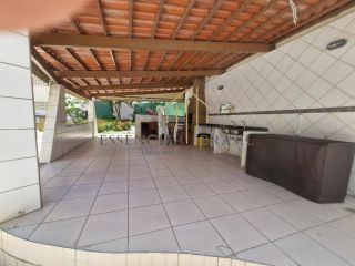 ESPAÇOSO APARTAMENTO - 3 QUARTOS - VISTA MAR - ANDAR ALTO - PITUBA