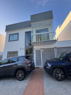 EXCELENTE CASA 3 quartos em Condominio, em Miragem, a 7 minutos da Praia de Buraquinho