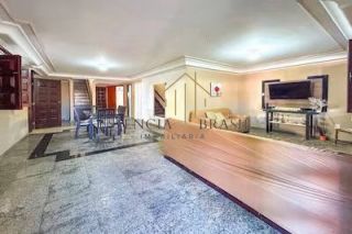 EXCELENTE CASA com 6 quartos a 60 metros da Praia de Vilas do Atlântico
