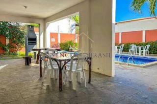 EXCELENTE CASA com 6 quartos a 60 metros da Praia de Vilas do Atlântico