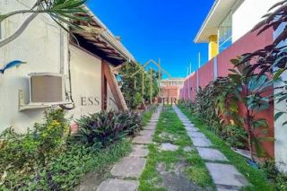 EXCELENTE CASA com 6 quartos a 60 metros da Praia de Vilas do Atlântico